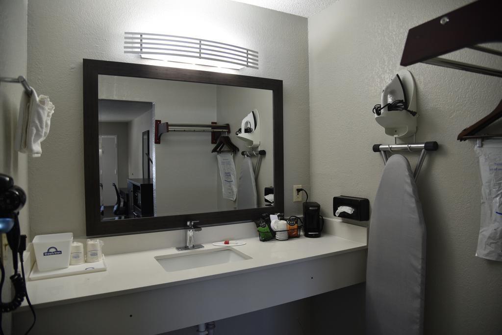 Days Inn By Wyndham Goose Creek Βόρειο Τσάρλεστον Εξωτερικό φωτογραφία